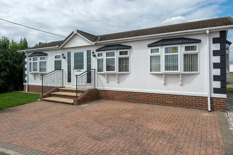 2 bedroom park home for sale, Beach Court Park, Faversham Road, Whitstable