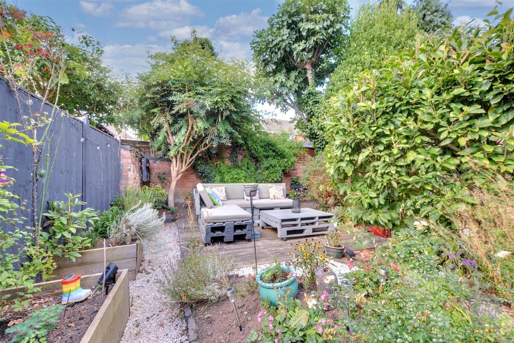 Garden 4.jpeg