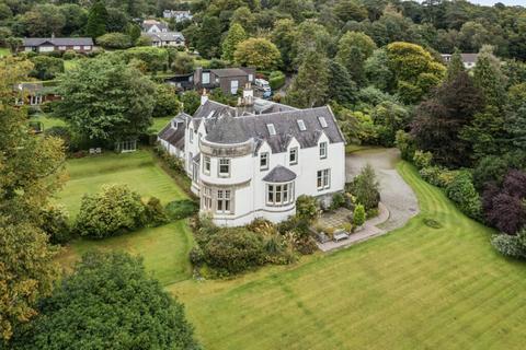 6 bedroom property for sale, Dunard, Station Road, Rhu. G84 8LW