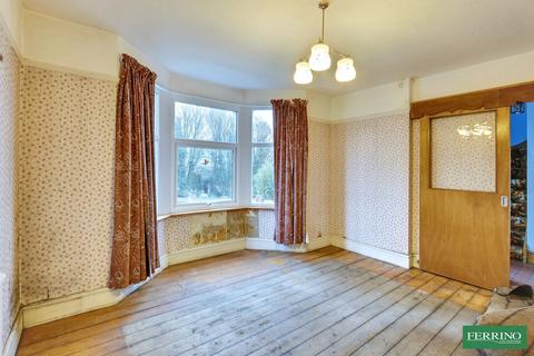 3 bedroom detached house for sale, (REFURBISHMENT PROJECT), Highfield Road, Lydney, Gloucestershire. GL15 5ND