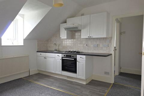 1 bedroom flat to rent, West Hill Road, Ryde PO33