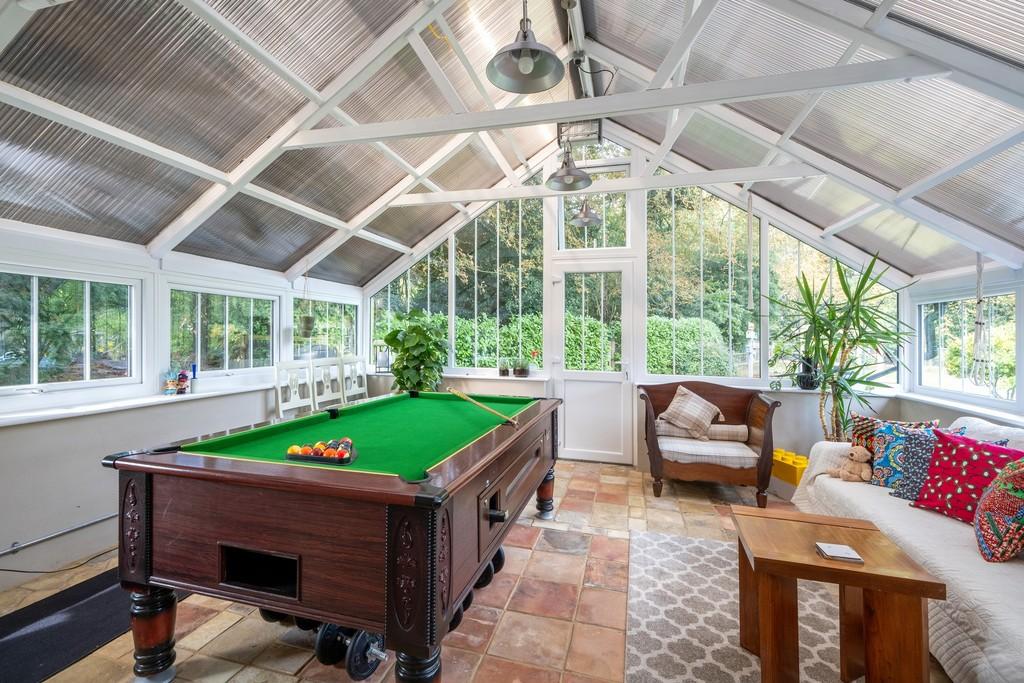 1440px-Elm Farm House-26