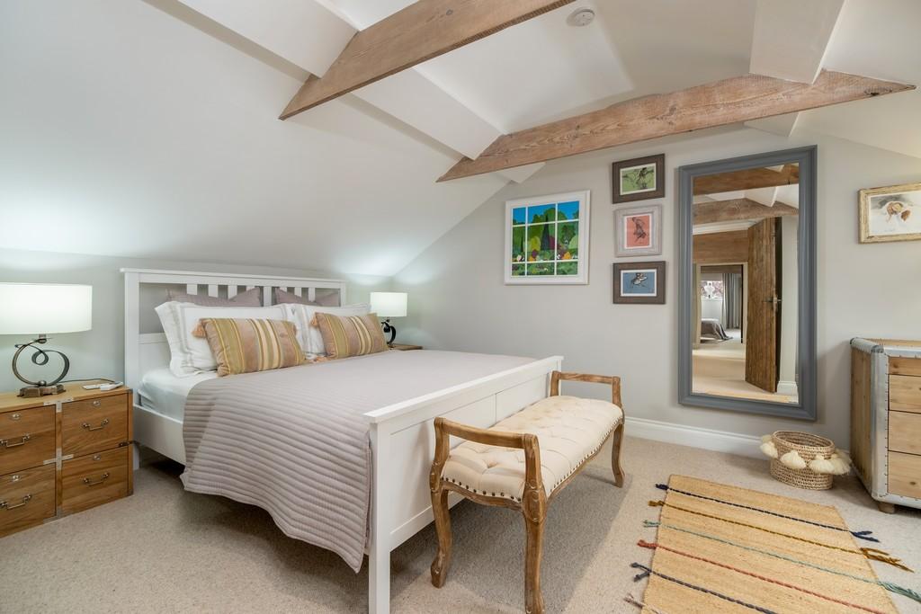 1440px-Elm Farm House-66