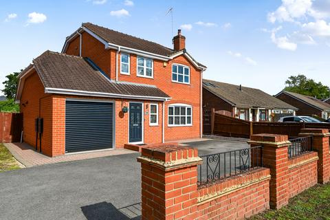 50 Frogmore Road, Blackwater, Camberley, GU17 0NP