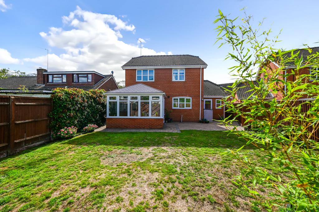 50 Frogmore Rd (5)