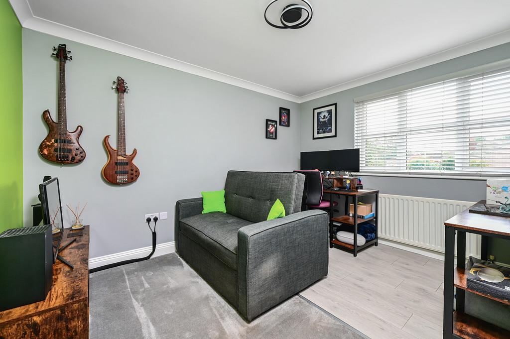 50 Frogmore Rd (16)