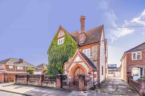undefined, Dysart Avenue, Drayton