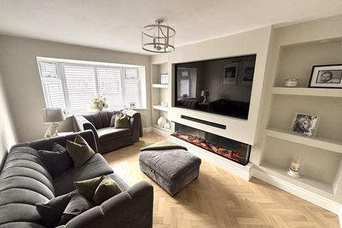 Poolehouse Road, Great Barr, Birmingham B43 7SJ