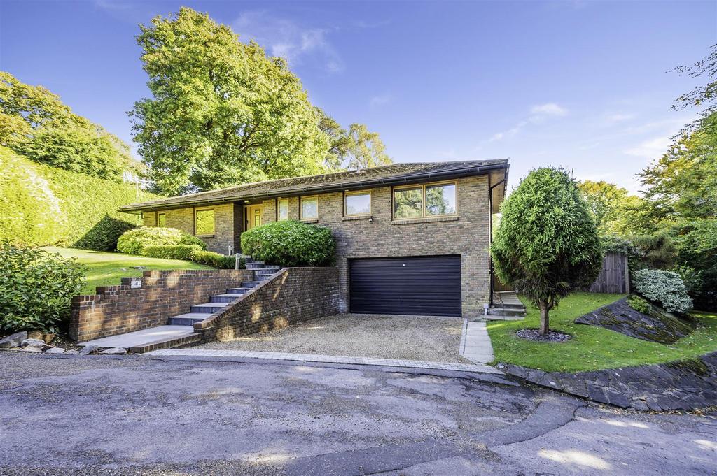 SILVER CLOSE, 4- (27).jpg