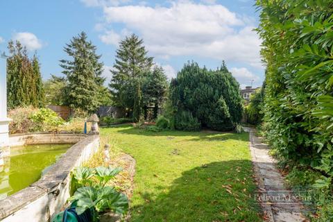 undefined, Addington Road, Selsdon