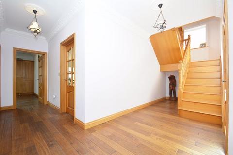 4 bedroom detached house for sale, Minster Road, Minster
