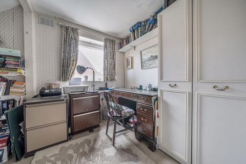5 bedroom detached house for sale, Vicars Close, Bedford MK40