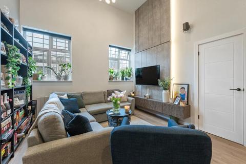 undefined, Kingston Road, Wimbledon Chase, London, SW20 8LX