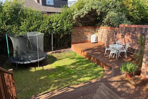 4 bedroom semi-detached house for sale, Hale WA15