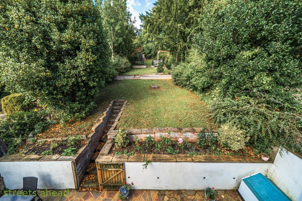 Abd7b858-6bc4-433...