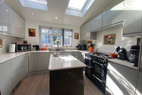 3 bedroom detached house for sale, Renaissance Way, Crewe