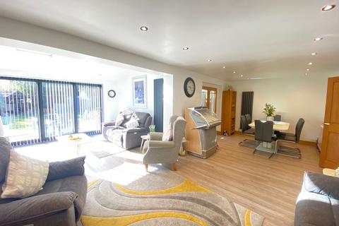 3 bedroom detached house for sale, Renaissance Way, Crewe