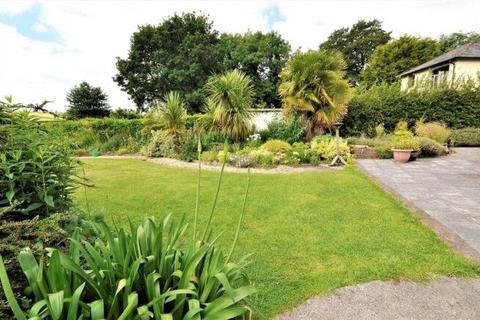 undefined, Bradford, Holsworthy