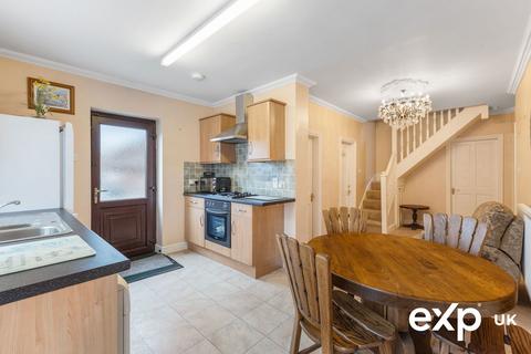 3 bedroom detached bungalow for sale, Woodland Road, Mansfield NG19