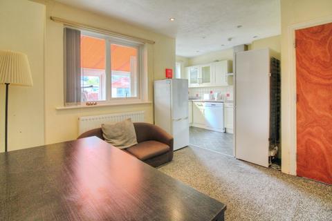 25 Branksome Drive, Filton, Bristol, BS34 7EG