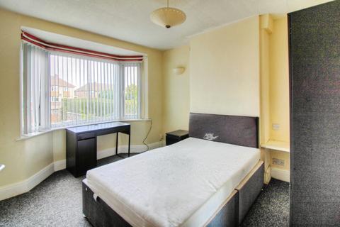 25 Branksome Drive, Filton, Bristol, BS34 7EG