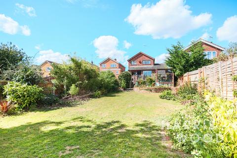 3 bedroom detached house for sale, Upland Drive, Colchester, CO4
