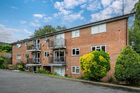 Milton Road, Wokingham, RG40