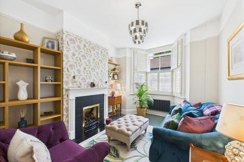 2 bedroom semi-detached house for sale, Little Roke Avenue, Kenley CR8