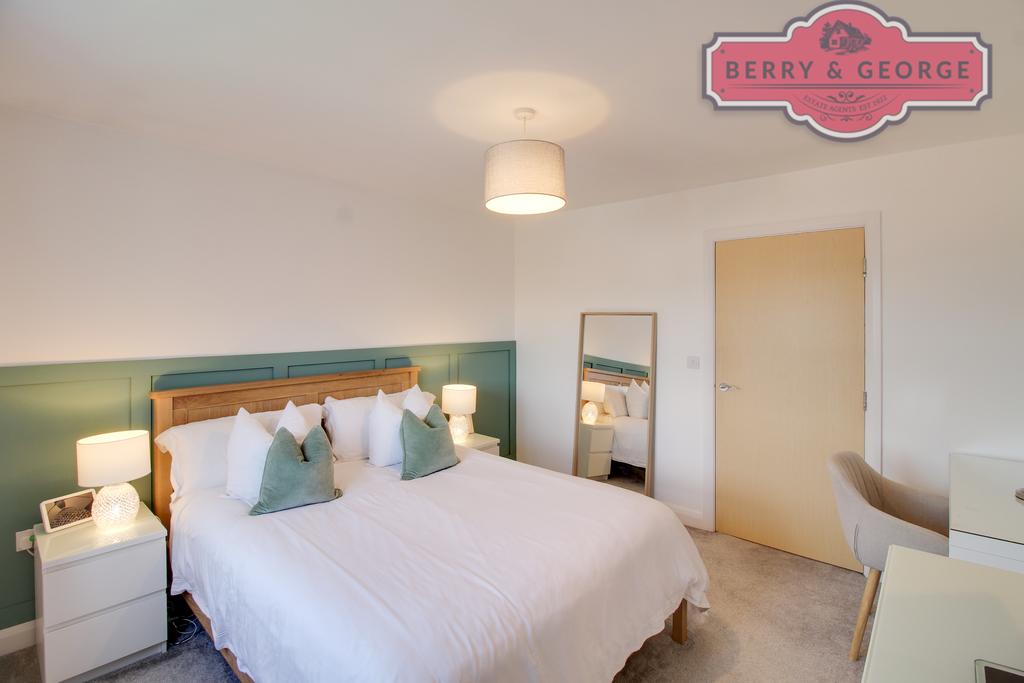 Main bedroom