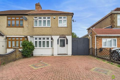 undefined, Long Lane, Bexleyheath, Kent, DA7