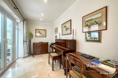 3 bedroom detached house for sale, Sherborne Drive, Dorset BH22
