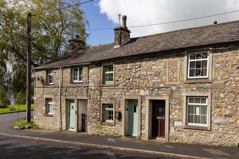 2, Railway Cottages Back Gate, Ingleton, Carnforth, LA6 3BJ
