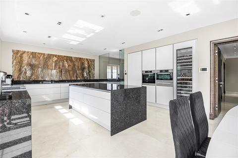 undefined, Anthony Close, Mill Hill, London, NW7