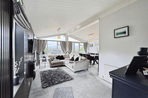 2 bedroom lodge for sale, Penrith CA11