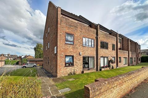 2 bedroom apartment for sale, Willow Tree Road, Hale