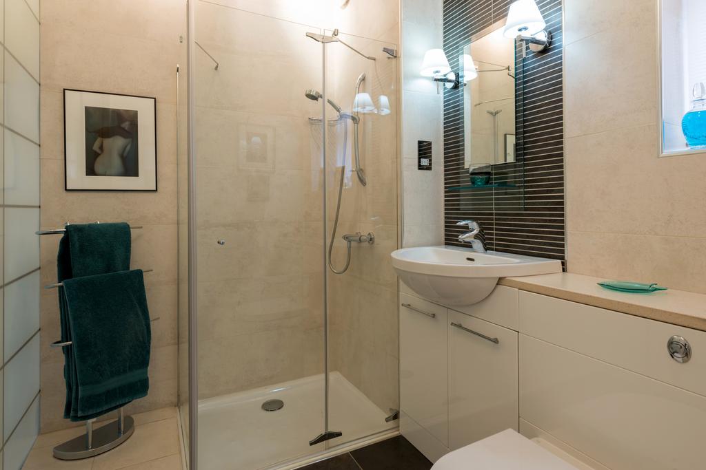 Shower Room & WC