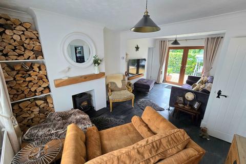 2 bedroom detached bungalow for sale, Park Drive, Neath SA10