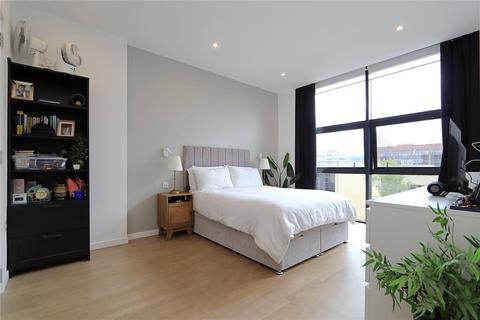 2 bedroom apartment for sale, Silbury Boulevard, Central Milton Keynes, MK9
