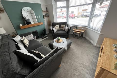 3 bedroom semi-detached house for sale, Ronald Avenue, Llandudno Junction