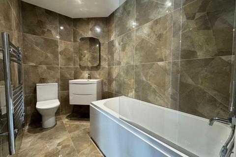 undefined, Caversham Road, Reading RG1