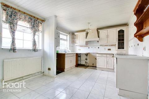 2 bedroom terraced house for sale, Scarborough Avenue, Stevenage