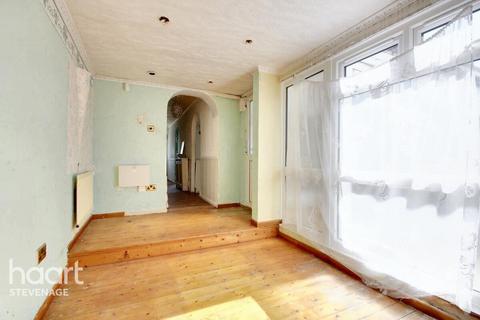 2 bedroom terraced house for sale, Scarborough Avenue, Stevenage