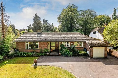 undefined, COBHAM ROAD, FETCHAM, KT22