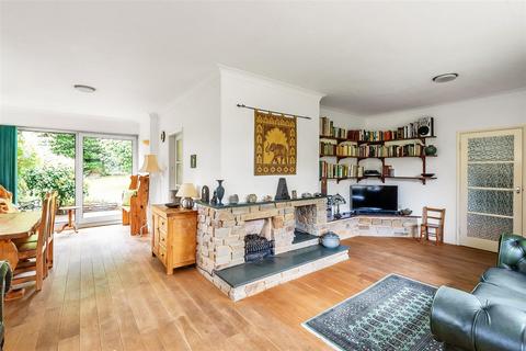 undefined, COBHAM ROAD, FETCHAM, KT22