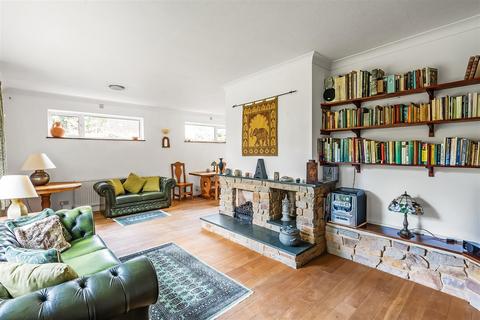undefined, COBHAM ROAD, FETCHAM, KT22