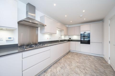 undefined, Tern Avenue, Horsham, RH12