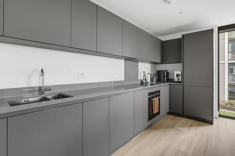 3 bedroom apartment for sale, Malt House, Barley Lane, London, E15