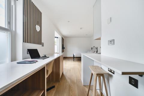 Studio to rent, Victoria Road Sidcup DA15