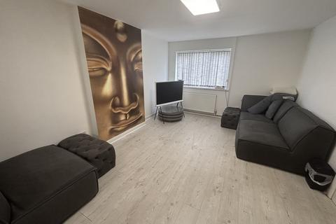 undefined, Myrtle Avenue, Thornton FY5