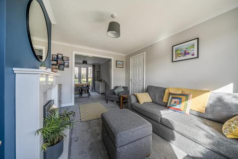 3 bedroom semi-detached house for sale, Hunger Hills Drive, Horsforth, LS18